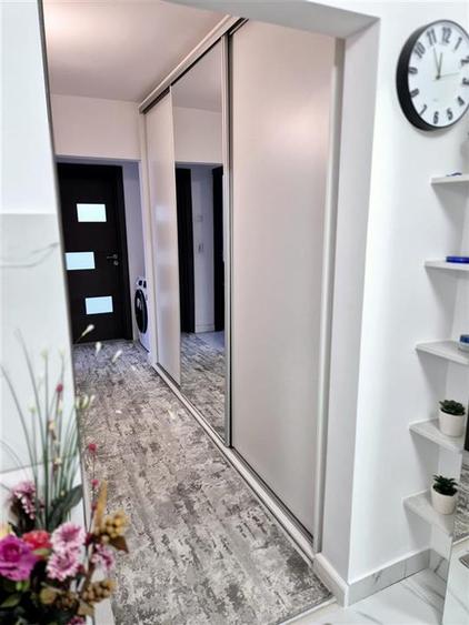 Apartament cu 3 camere decomandat, mobilat în Cug