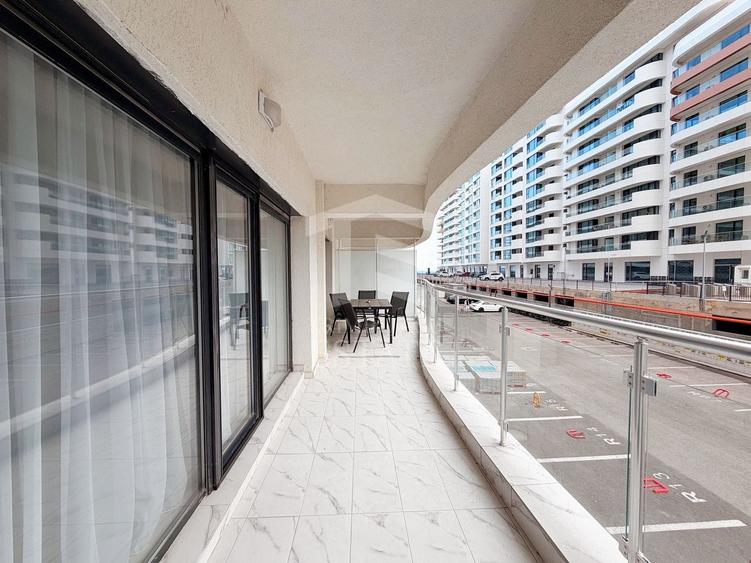 Apartament cu 2 camere semidecomandat, mobilat în Exterior Est
