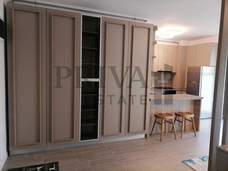 Apartament cu 2 camere decomandat, mobilat în Torontalului
