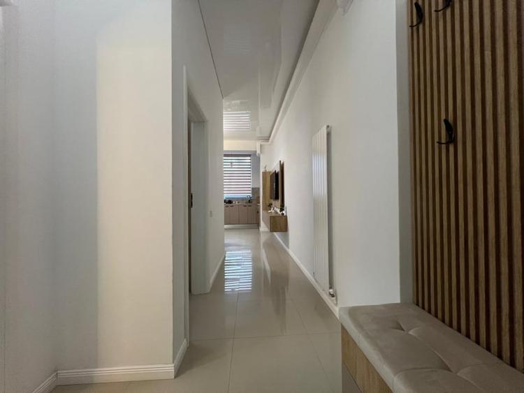 Apartament cu 2 camere decomandat, mobilat în Mamaia-Sat