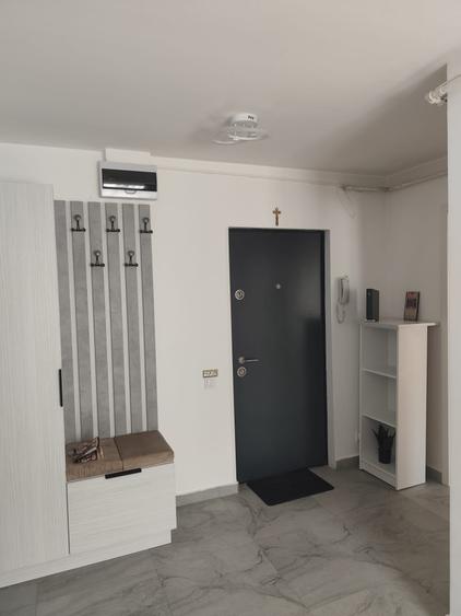 Apartament cu 2 camere decomandat în 13 Septembrie