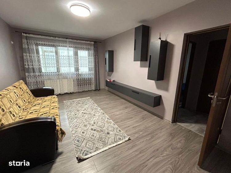 Apartament cu 2 camere în Podu Roș