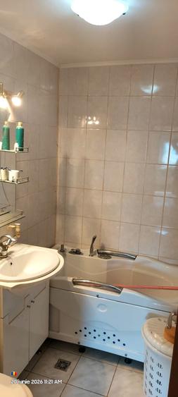 Apartament cu 2 camere decomandat în Valea Rumâneștilor