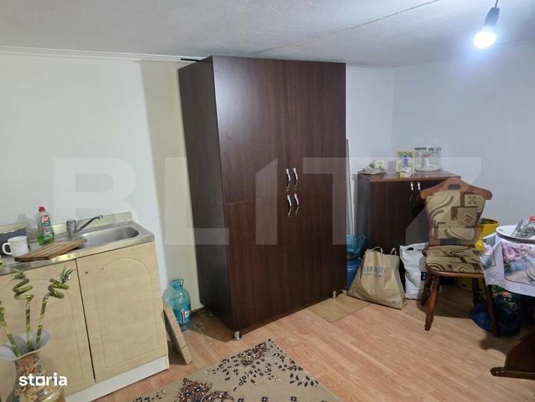 Casă cu 3 camere în Costești