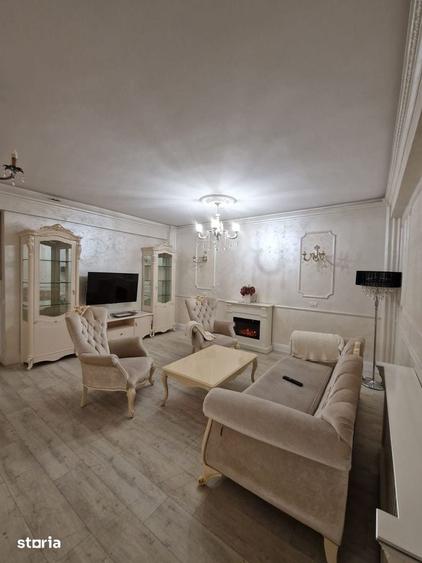 Apartament cu 3 camere semidecomandat, mobilat în Nerva Traian