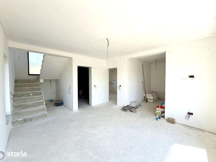 Casă cu 3 camere în Central