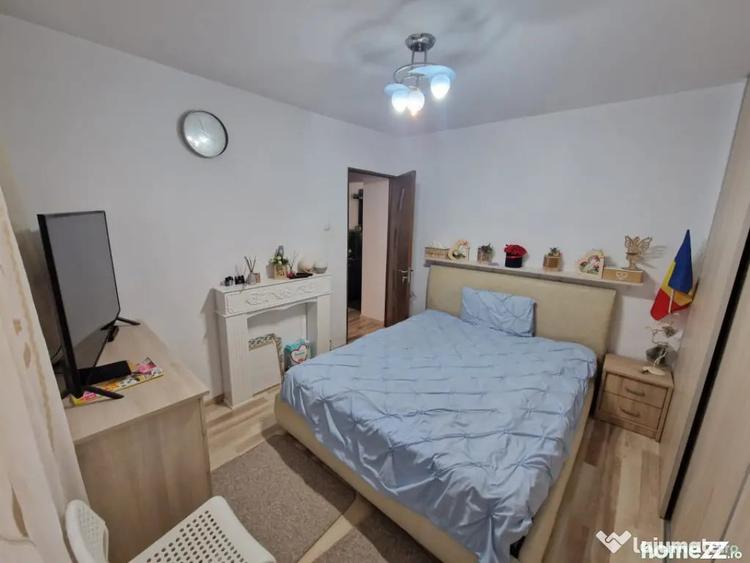 Apartament cu 2 camere decomandat în Hotvon
