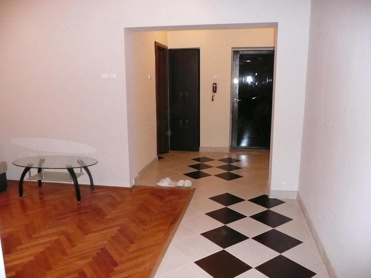 ofer spre inchiriere apartament cu 3 camere complet mobilat in Slatina jud. Olt, zona ultracentrala. - 5