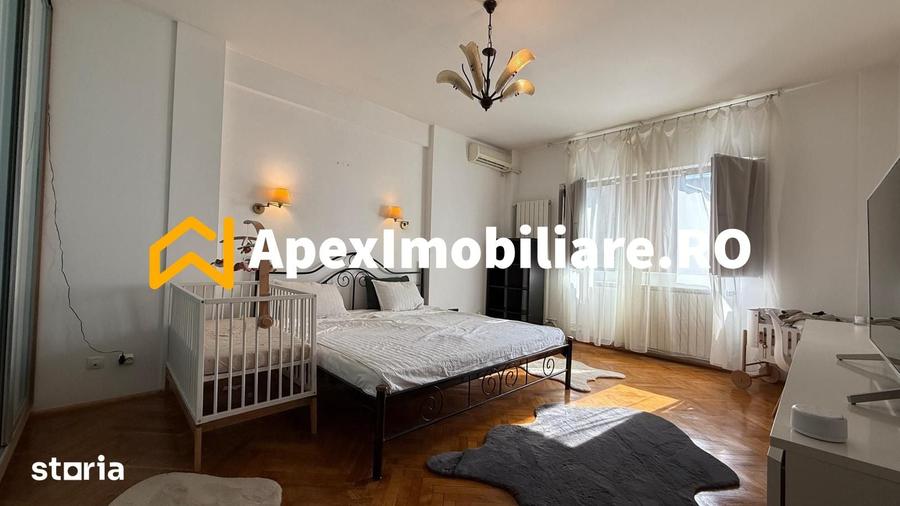 Apartament cu 3 camere semidecomandat în Cișmigiu