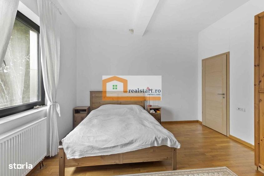 Casă cu 4 camere în Ghioșești