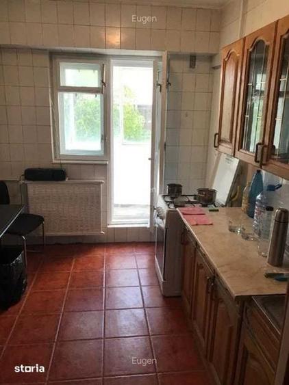 Apartament cu 3 camere în Centrul Civic