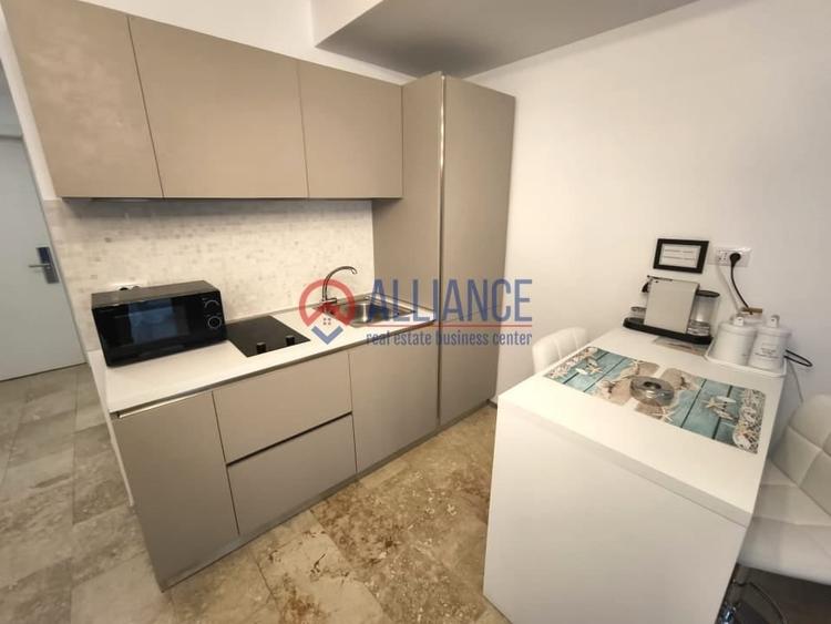 Apartament cu 2 camere semidecomandat în Est