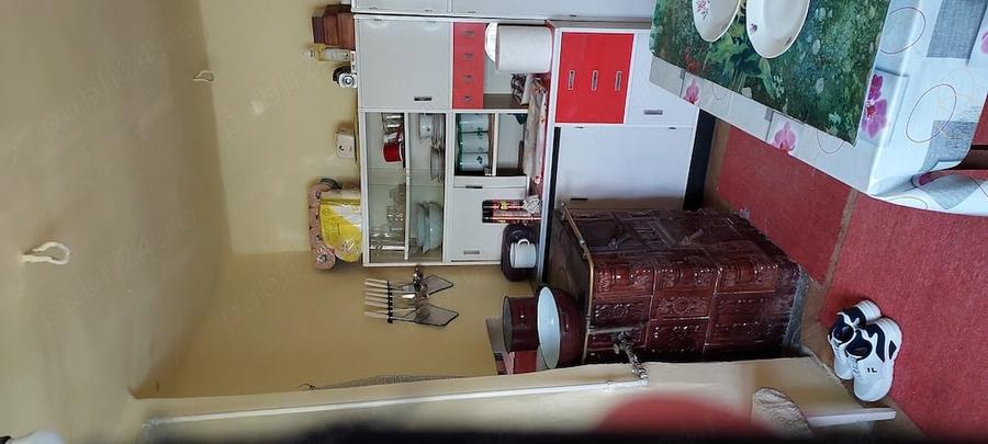 Casă cu 2 camere cu Teren 770 Mp în Murgești