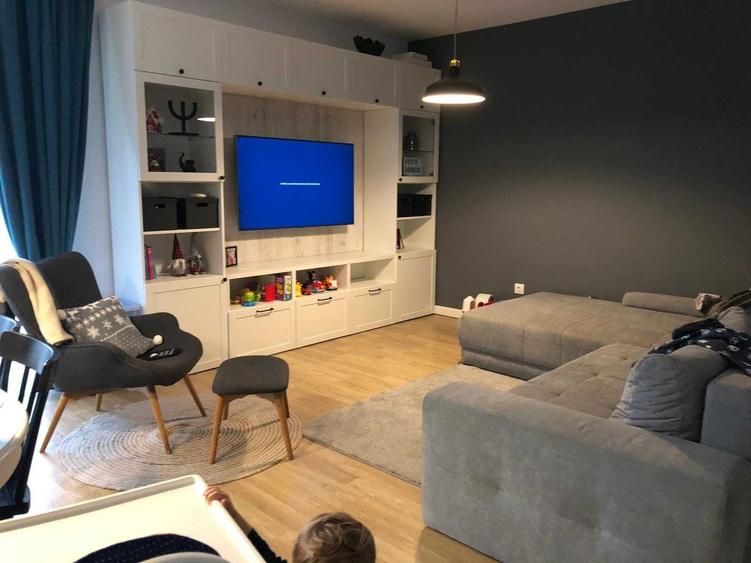 Casă cu 4 camere cu Teren 50 Mp în Central