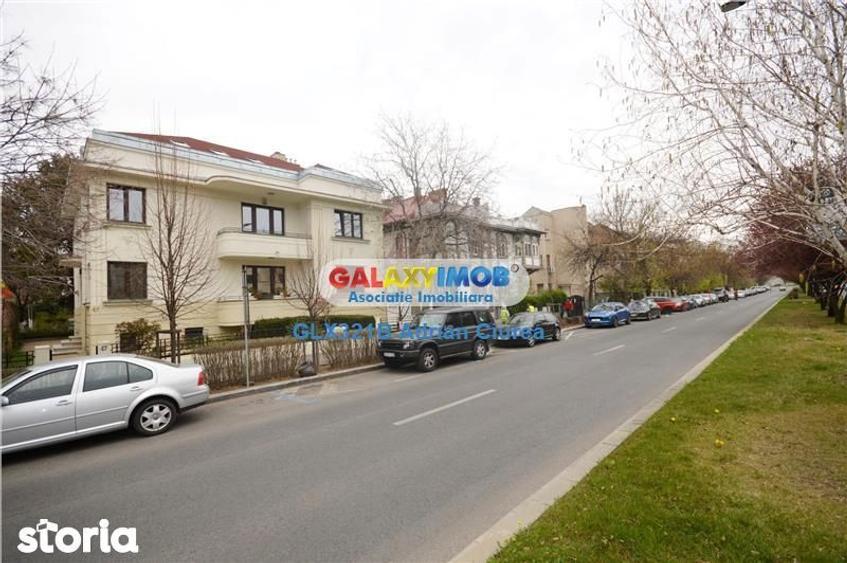 Spațiu comercial, de 500 mp, în Arcul de Triumf