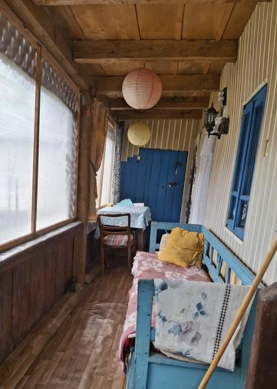 Casă cu 2 camere cu Teren 700 Mp în Vidra