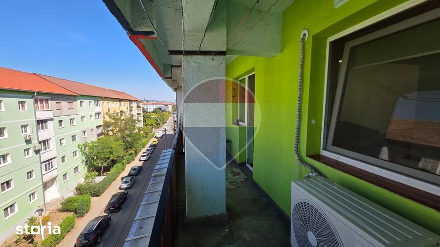 Apartament cu 4 camere în Vitrometan