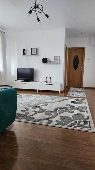 Apartament cu 2 camere semidecomandat în Exterior Vest
