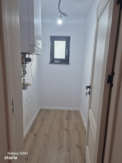 Casă cu 4 camere cu Teren 462 Mp în Central