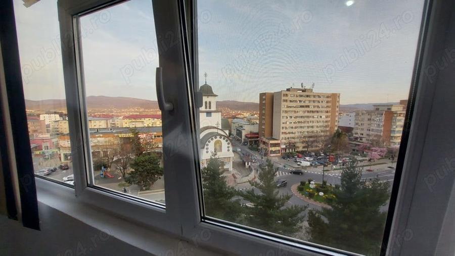 Garsonieră decomandată în Nord