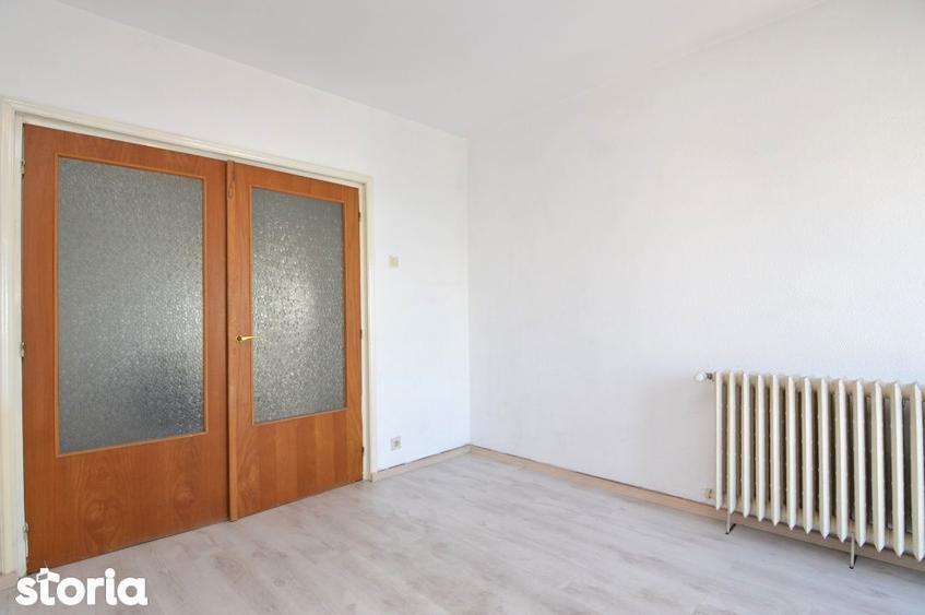 Apartament cu 4 camere decomandat în Centrul Civic