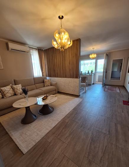 Apartament cu 2 camere decomandat în Dumbrăvița