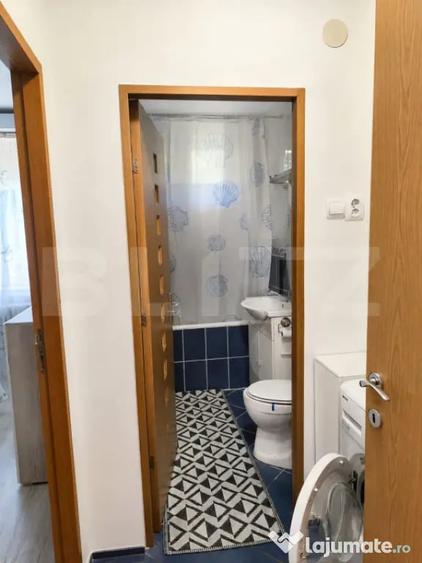 Apartament cu 3 camere semidecomandat în Ultracentral