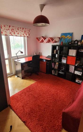 Apartament cu 3 camere decomandat în Sălaj