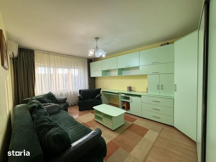 Apartament cu 2 camere decomandat în Triaj