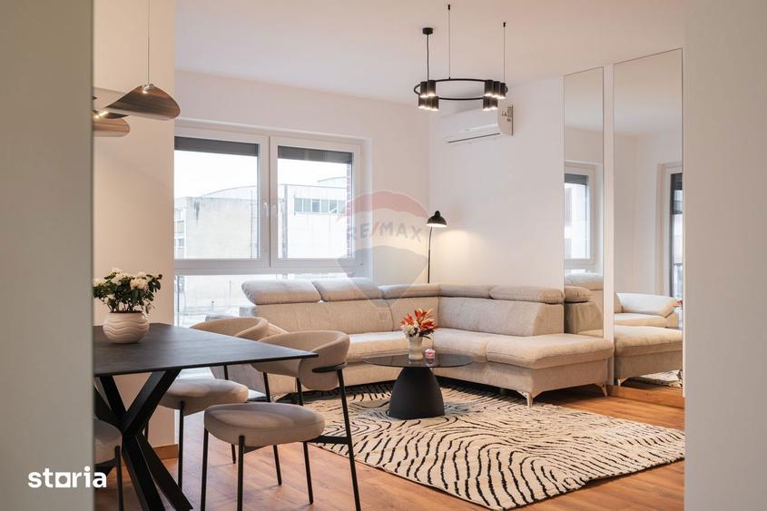 Apartament cu 3 camere, mobilat în Funcționarilor
