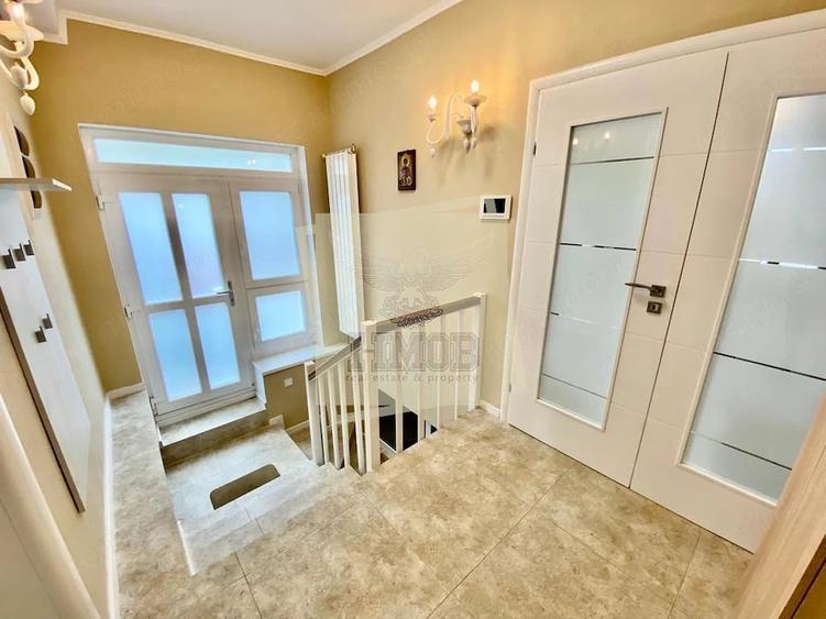 Casă cu 4 camere cu Teren 450 Mp în Sub Arini