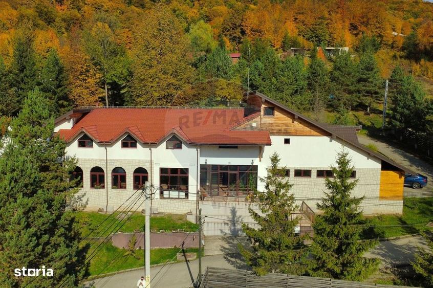Spațiu comercial, de 1,500 mp, în Central