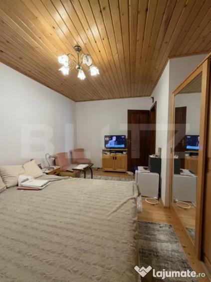 Casa de vacanta cu potential turistic, 1603 mp teren, Cernat - 6