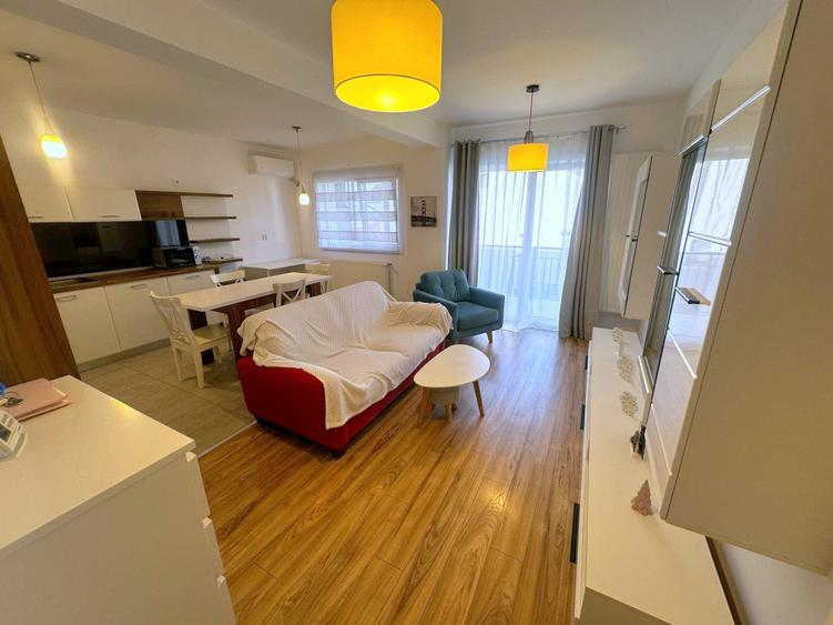 Apartament cu 2 camere semidecomandat în Bună Ziua