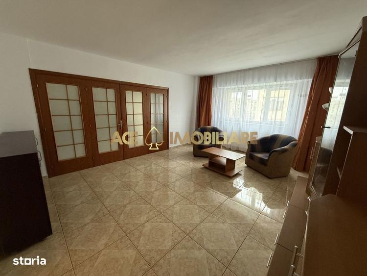 Apartament cu 3 camere, mobilat în Timpuri Noi