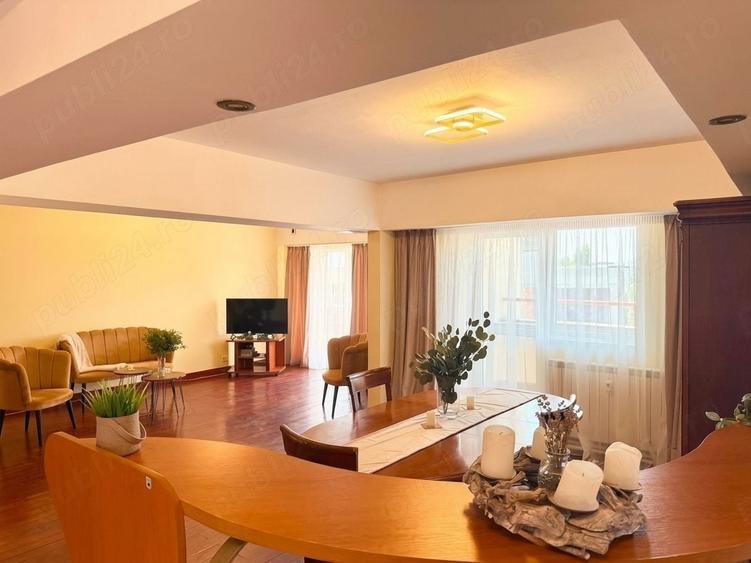 Apartament cu 3 camere decomandat, mobilat în Unirii