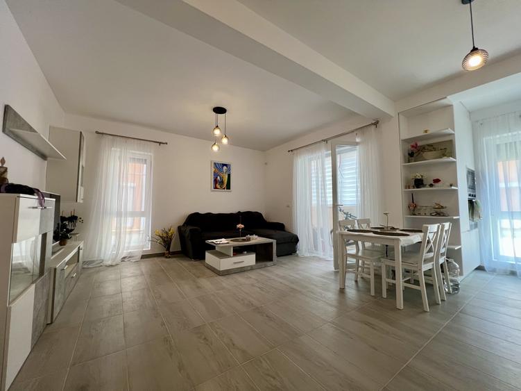 Apartament cu 2 camere, mobilat în Giroc