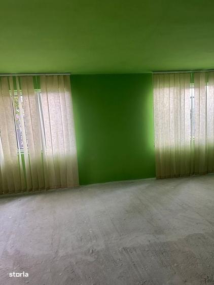 Casă cu 4 camere cu Teren 1105 Mp în Strejnicu