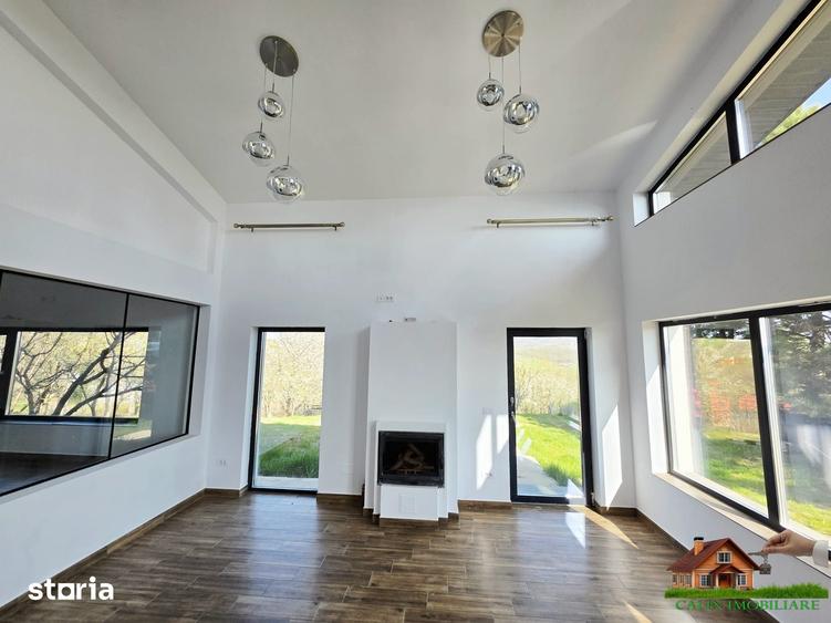 Casă cu 4 camere cu Teren 1500 Mp în Ciurea