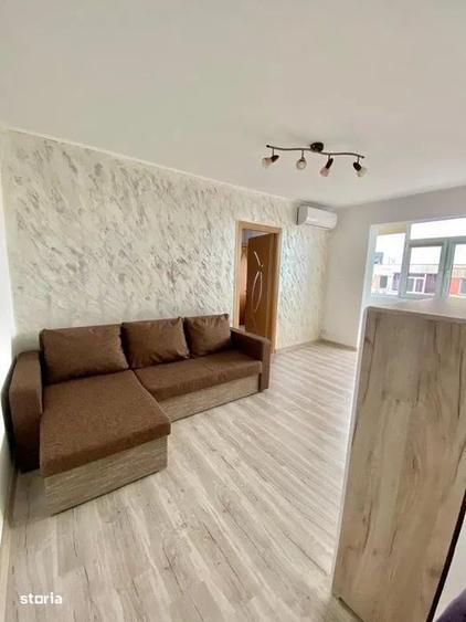 Apartament cu 2 camere semidecomandat, mobilat în Tomis Nord