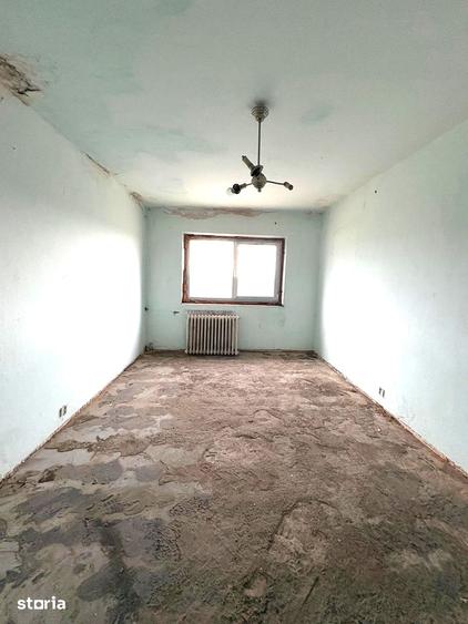 Apartament cu 3 camere în Central — fotografia 1