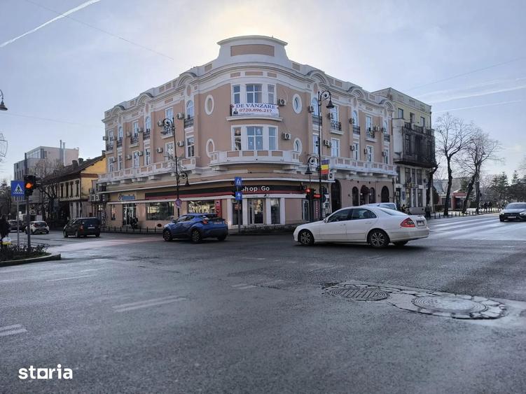 Spațiu comercial, de 809.89 mp, în Gara