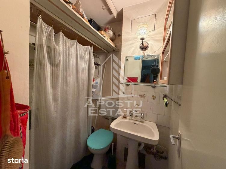 Apartament cu 3 camere decomandat în Bucovina