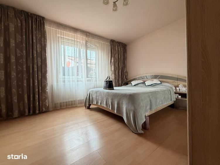 Casă cu 4 camere cu Teren 403 Mp în Central
