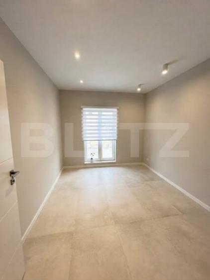 Duplex cu 4 camere cu Canalizare în Dumbrăvița