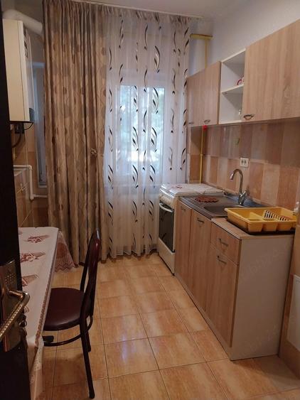 Apartament cu 2 camere semidecomandat în Gară