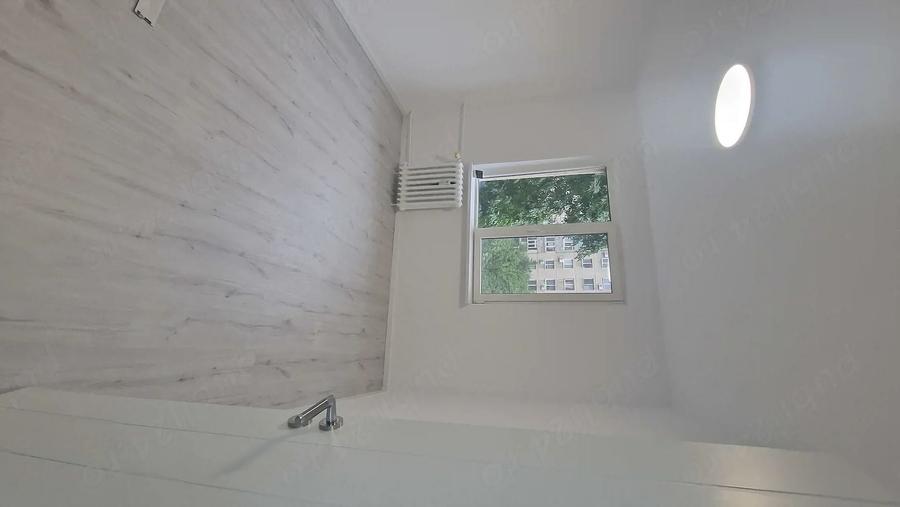 Apartament cu 2 camere decomandat în Rahova