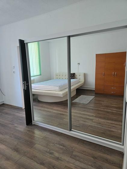 Casă cu Teren 650 Mp în Dâmbul Rotund