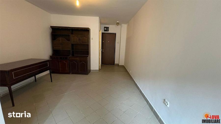 Centrul Civic, zona AFI, garsoniera de vanzare - 11