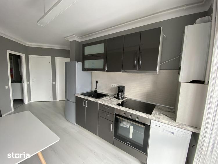 Apartament cu 3 camere semidecomandat în Bulgaria